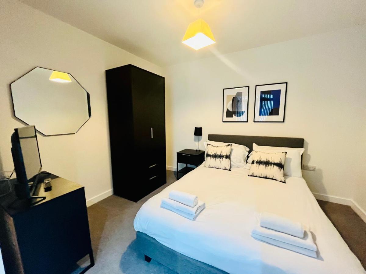 Fully Equipped One Bedroom Apartment Near Old Trafford Stadium! Manchester Buitenkant foto