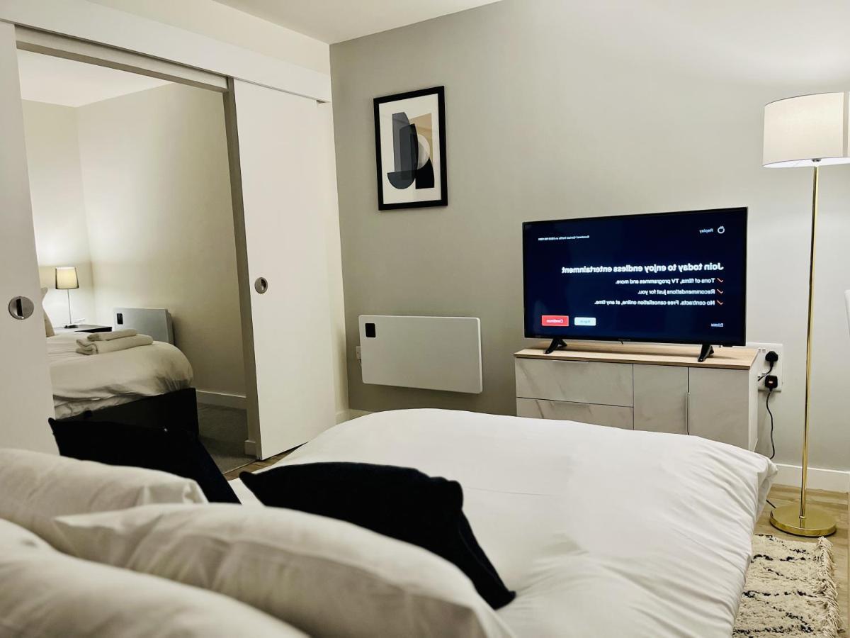 Fully Equipped One Bedroom Apartment Near Old Trafford Stadium! Manchester Buitenkant foto